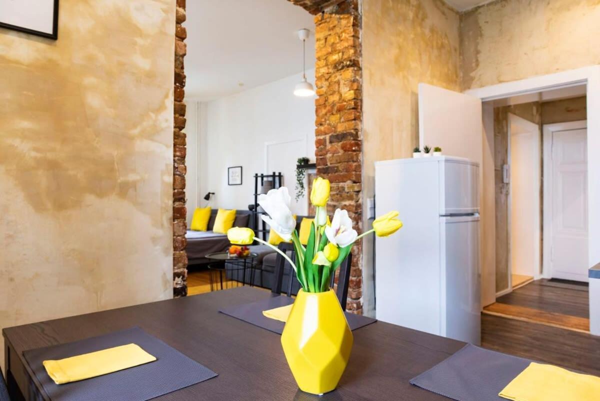 Shabby Chic Plus Self Checkin And Free Street Parking Berlin Exterior photo